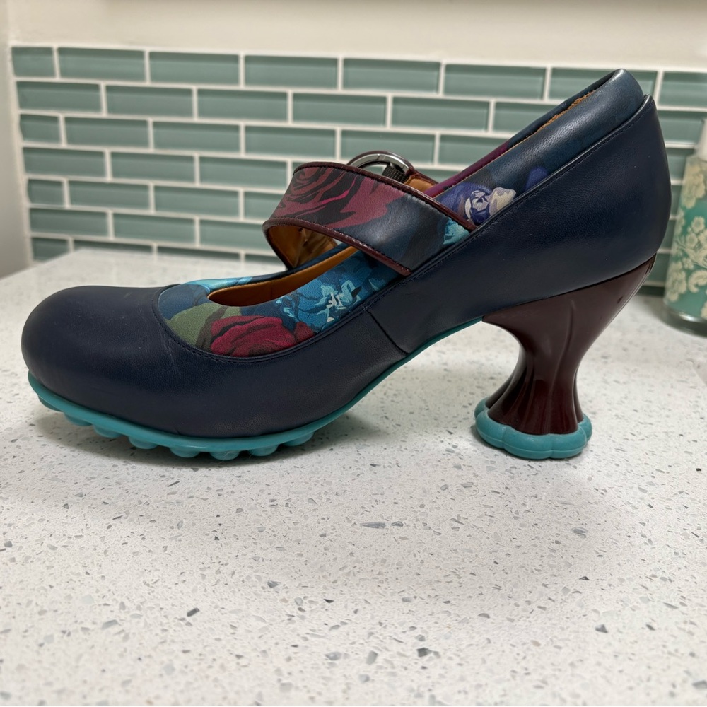 John Fluevog Ceres Floral Heels - Picture 3 of 3
